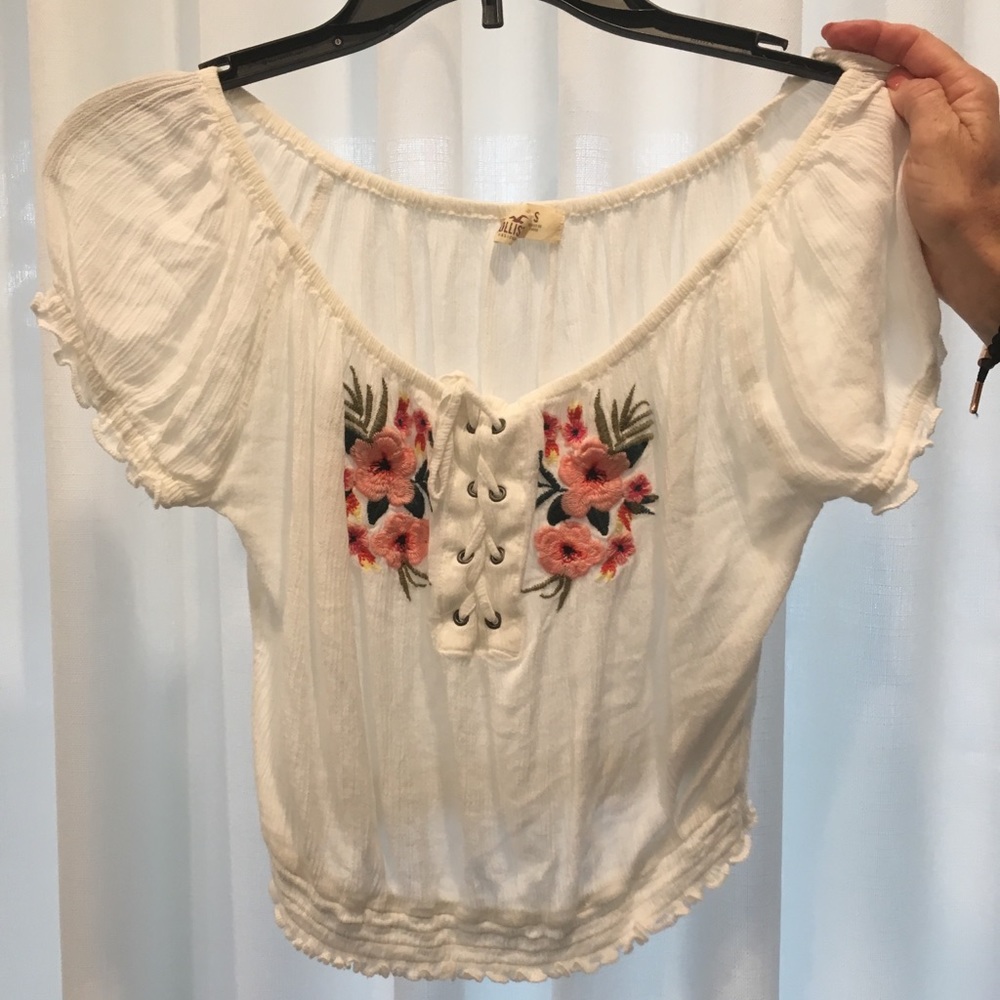 Hollister floral top